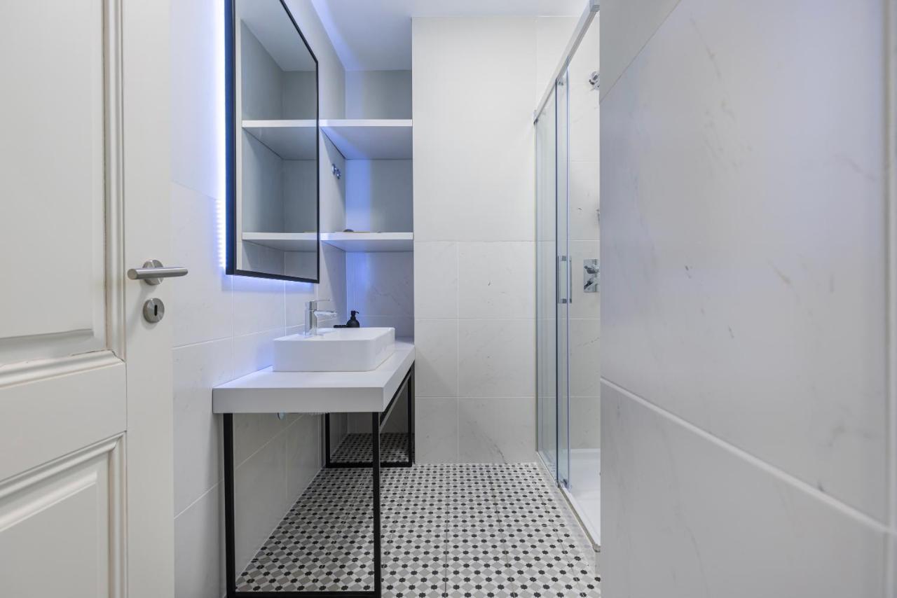 Liberdade Concept 3Bdr Apartment By Lovelystay Lisbon Luaran gambar