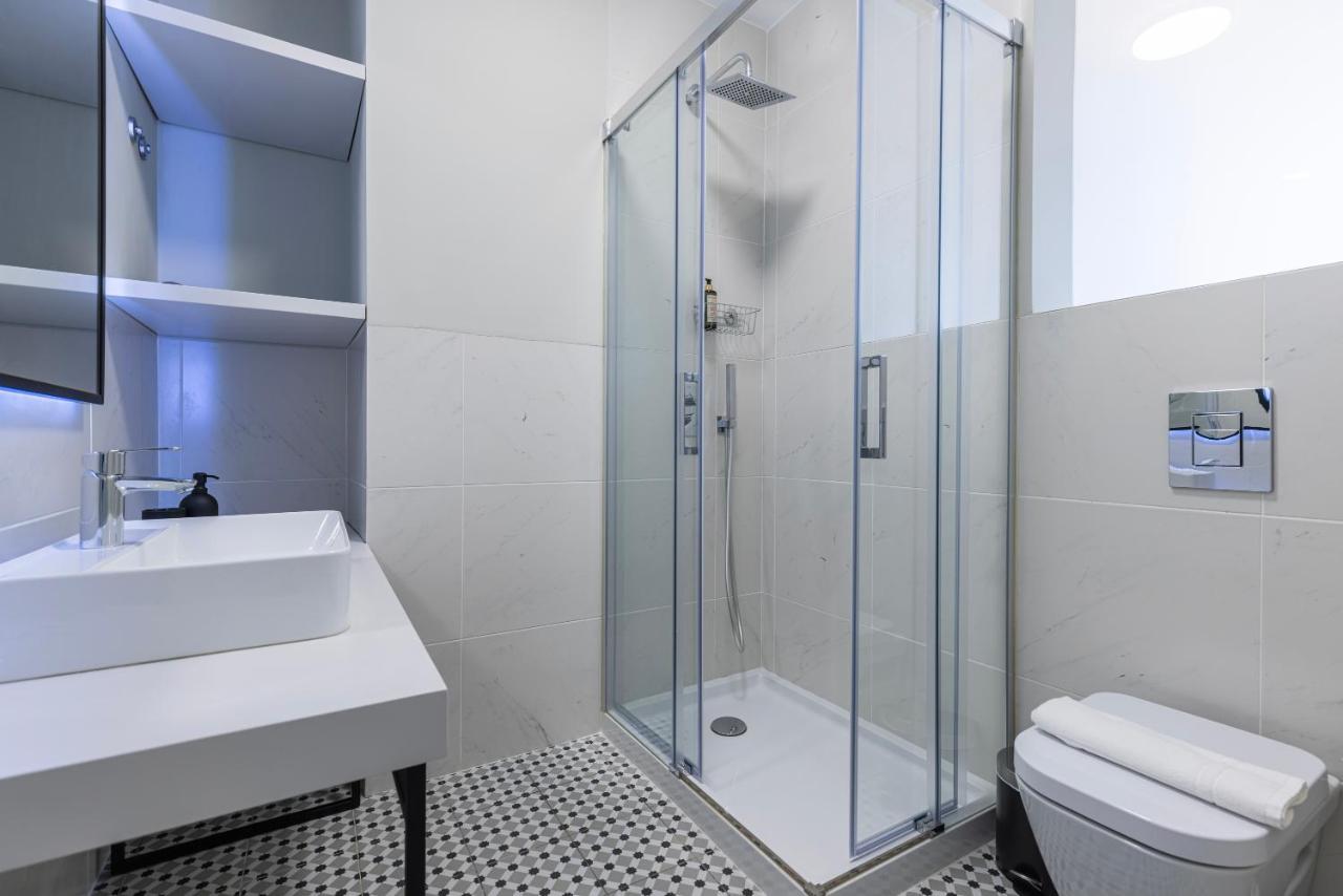 Liberdade Concept 3Bdr Apartment By Lovelystay Lisbon Luaran gambar