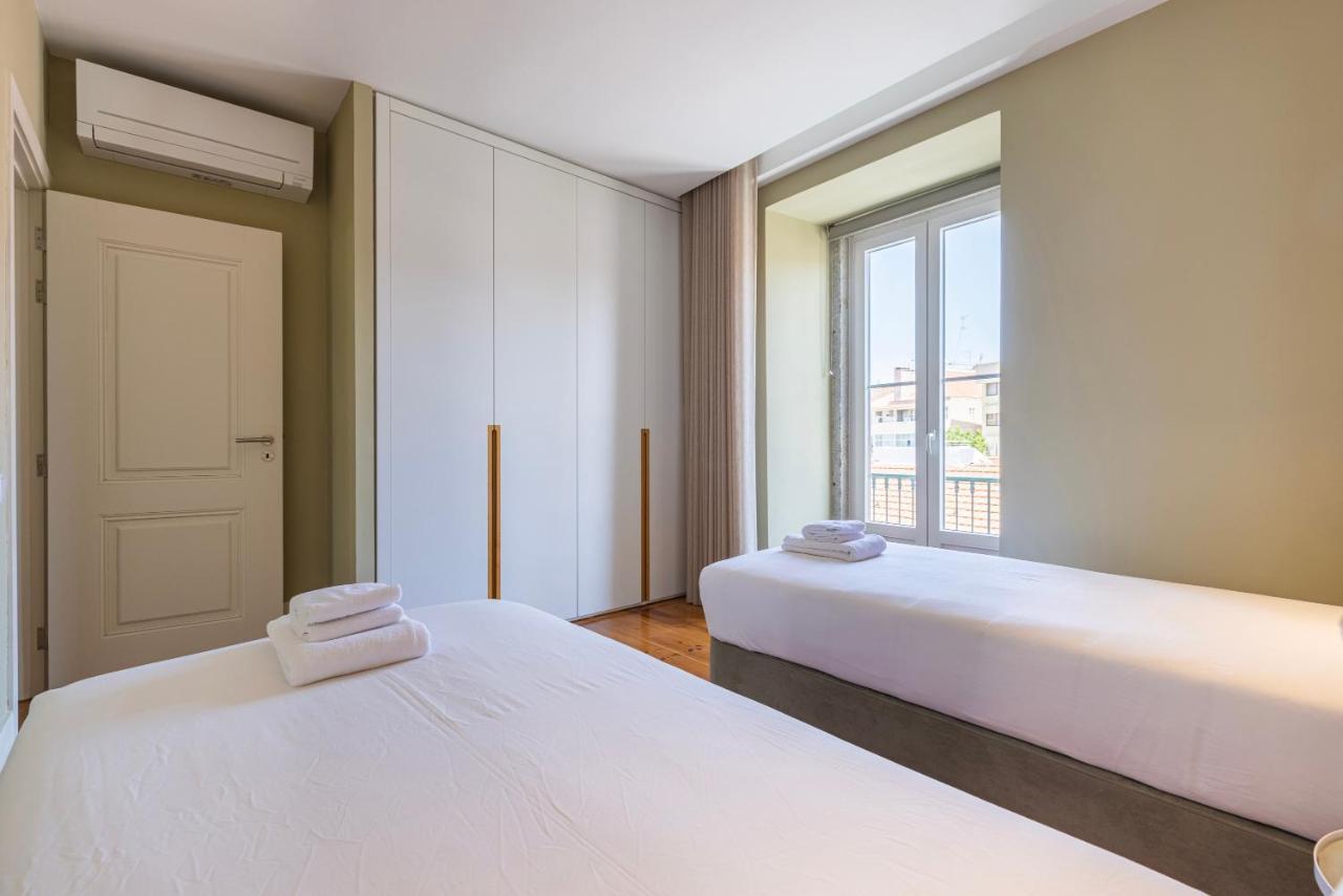 Liberdade Concept 3Bdr Apartment By Lovelystay Lisbon Luaran gambar
