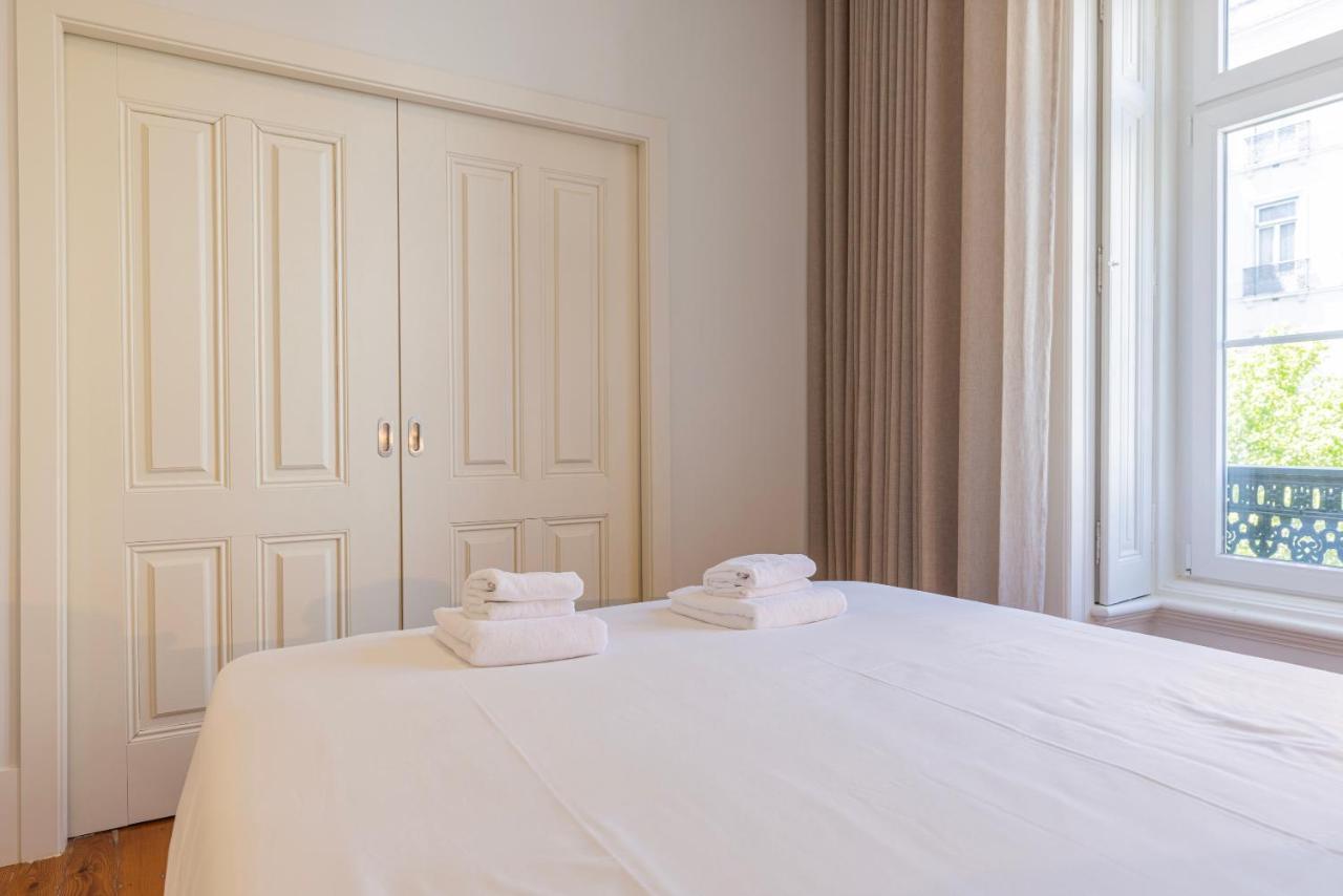 Liberdade Concept 3Bdr Apartment By Lovelystay Lisbon Luaran gambar